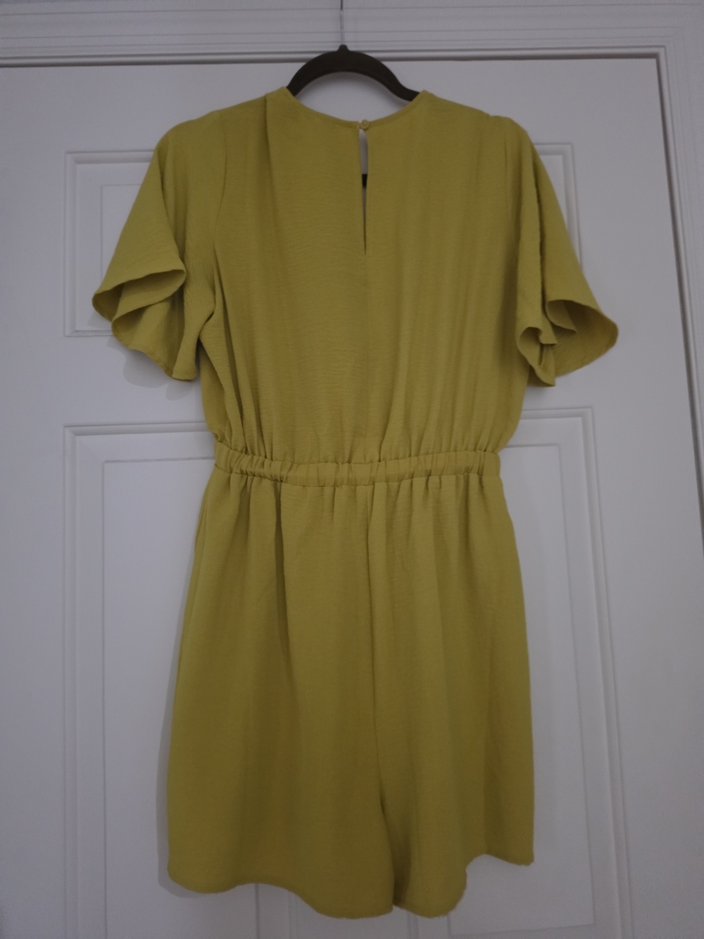 Emma & Michele Mustard Yellow Wrap Romper Like New Size Small - Picture 3 of 3